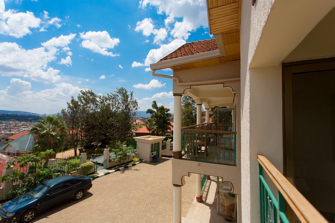 Auberge Saint Jean Leopold Kigali Bagian luar foto